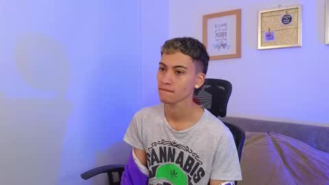 yulian_vasquez online show from November 1, 12:29 pm