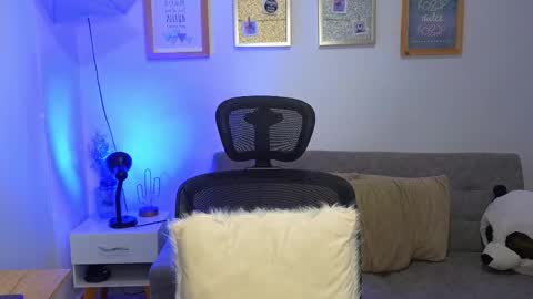 yulian_vasquez online show from November 21, 12:26 pm