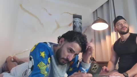 Snapshot of yulianpereira25 chatting on November 9, 1:04 am yulian 2811 online show from November 9, 1:04 am