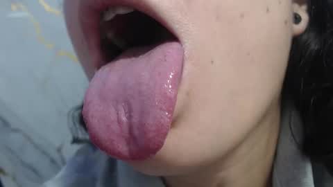 Snowflake online show from December 14, 4:12 pm