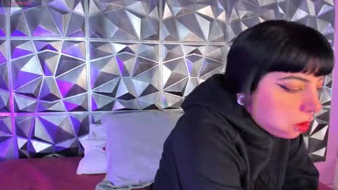 YUMEKO  online show from October 21, 1:56 pm