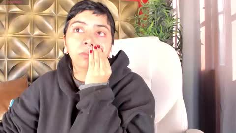 YUMEKO  online show from October 28, 12:09 pm