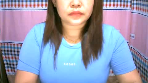 Snapshot of yumie_pussyx chatting on July 3, 9:27 am Yumie online show from July 3, 9:27 am