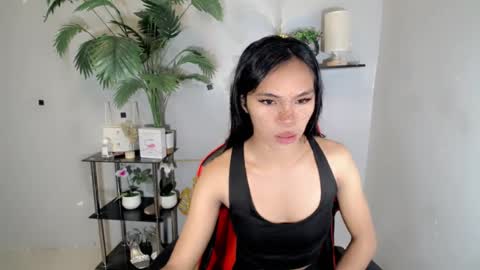 Snapshot of yumiexx chatting on July 14, 2:05 am CALL ME YUMLEXX online show from July 14, 2:05 am