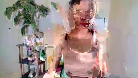 Snapshot of yumiexx chatting on August 1, 2:05 pm CALL ME YUMLEXX online show from August 1, 2:05 pm