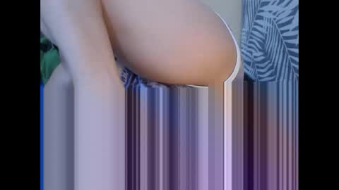 yummy72747 online show from November 3, 10:27 am