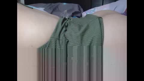 yummy72747 online show from December 15, 11:47 am