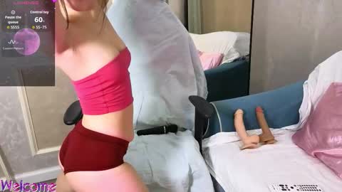 Yummy Ayami online show from March 5, 2:40 am