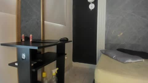 Snapshot of yummyduo chatting on January 10, 5:13 pm Yummyduo online show from January 10, 5:13 pm