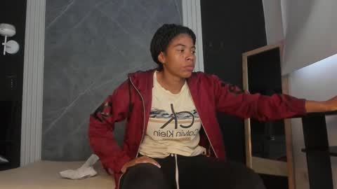 Snapshot of yummyduo chatting on February 11, 12:05 pm Yummyduo online show from February 11, 12:05 pm