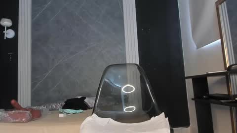 Snapshot of yummyduo chatting on February 13, 5:33 pm Yummyduo online show from February 13, 5:33 pm