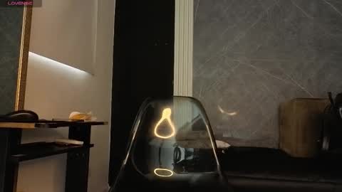 Snapshot of yummyduo chatting on October 22, 12:05 pm Yummyduo online show from October 22, 12:05 pm