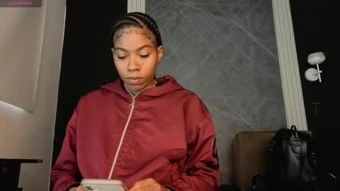 Snapshot of yummyduo chatting on November 12, 12:05 pm Yummyduo online show from November 12, 12:05 pm