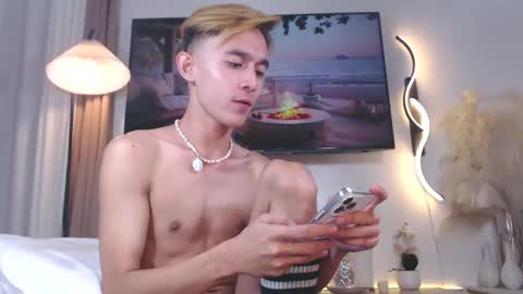 Justine online show from February 2, 10:28 pm