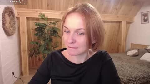 Lillya online show from November 14, 6:06 pm