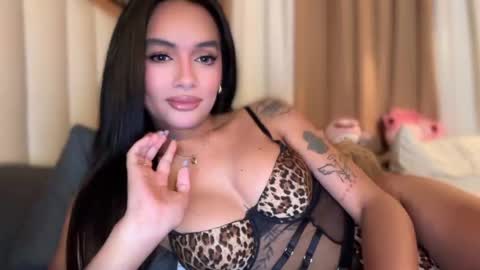 Goddes Renalyn online show from March 19, 9:19 pm