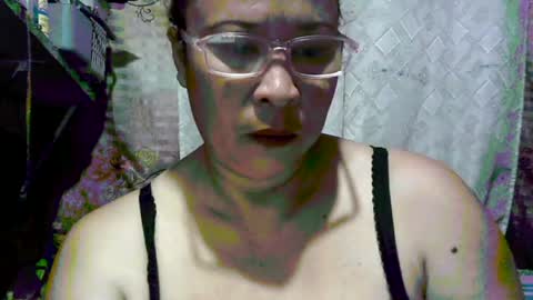 yummytitsbaby online show from May 11, 8:50 pm