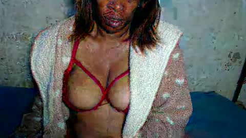 yummytittsxx online show from January 2, 3:48 am