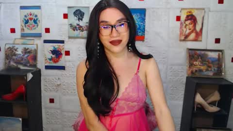 Snapshot of yumyumgreatcumts chatting on September 15, 12:49 pm HOT CHLOE 3 online show from September 15, 12:49 pm