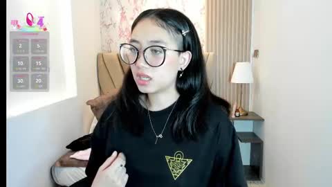 Snapshot of yuna__min chatting on September 11, 11:54 am Yuna  online show from September 11, 11:54 am