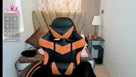 Snapshot of yuna__min chatting on September 12, 7:36 pm Yuna  online show from September 12, 7:36 pm