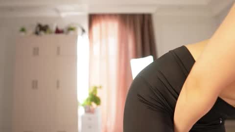 yuna_leen online show from October 10, 5:28 am