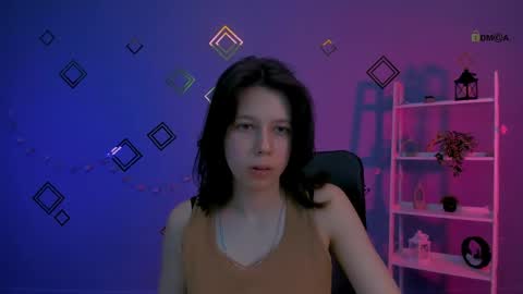 Snapshot of yuna_neon chatting on May 10, 7:19 pm yuna_neon online show from May 10, 7:19 pm