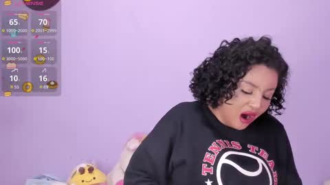 yunahott_ online show from February 23, 6:39 am