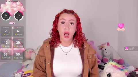 yunahott_ online show from November 7, 3:06 am