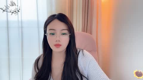 Snapshot of yuner0715 chatting on December 12, 5:42 am YunEr online show from December 12, 5:42 am