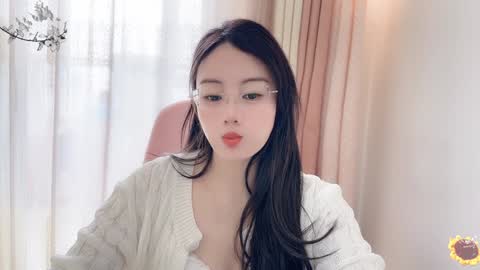 Snapshot of yuner0715 chatting on December 13, 3:16 am YunEr online show from December 13, 3:16 am