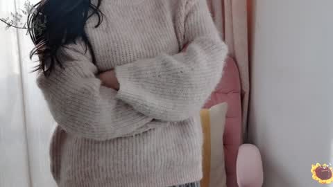 Snapshot of yuner0715 chatting on December 18, 6:43 am YunEr online show from December 18, 6:43 am