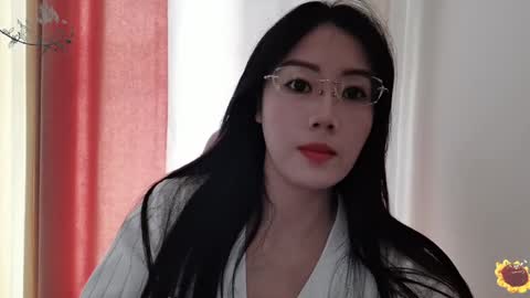 Snapshot of yuner0715 chatting on December 25, 5:37 am YunEr online show from December 25, 5:37 am