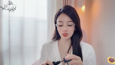 Snapshot of yuner0715 chatting on January 18, 4:04 am YunEr online show from January 18, 4:04 am