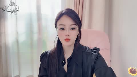 Snapshot of yuner0715 chatting on January 19, 4:12 am YunEr online show from January 19, 4:12 am