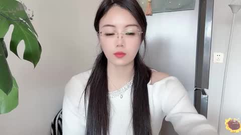 Snapshot of yuner0715 chatting on February 26, 3:21 am YunEr online show from February 26, 3:21 am