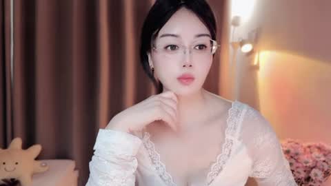 YunEr online show from June 23, 3:15 am