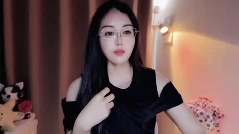 YunEr online show from June 25, 4:01 am