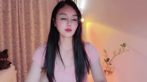 YunEr online show from July 13, 3:48 pm