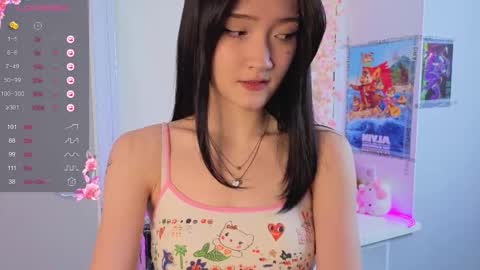 yung_leana online show from February 1, 6:17 pm