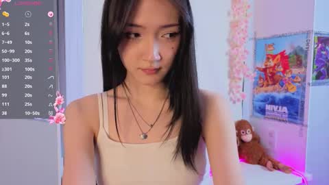 yung_leana online show from March 12, 5:41 pm