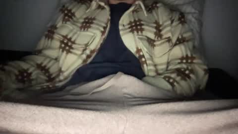 Snapshot of yungbull06 chatting on November 15, 3:26 am Yung Bull online show from November 15, 3:26 am