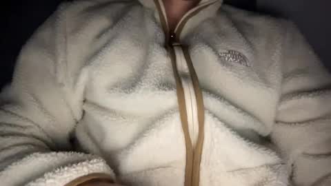 Snapshot of yungbull06 chatting on November 29, 6:16 am Yung Bull online show from November 29, 6:16 am