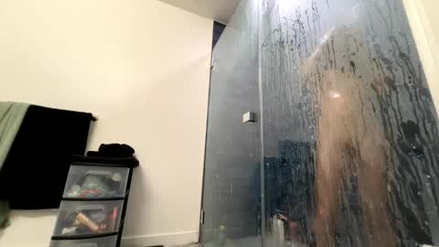 BbyTSSLut online show from February 8, 8:45 pm