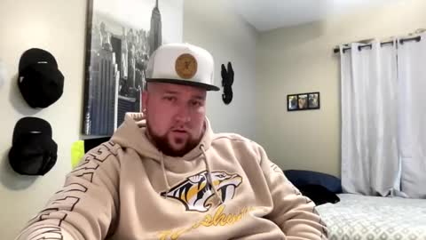 Snapshot of yungmugger47 chatting on December 21, 1:46 am yungmugger47 online show from December 21, 1:46 am