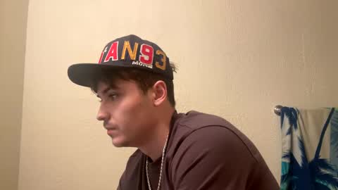 yungstudbev online show from January 10, 8:40 am