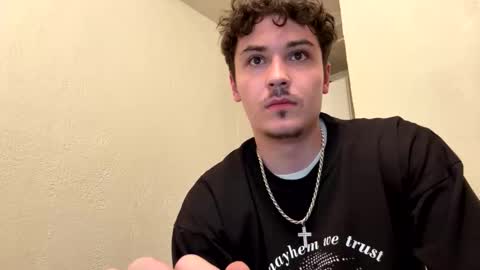 yungstudbev online show from October 11, 7:40 am