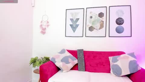 Yunna online show from December 1, 11:37 am