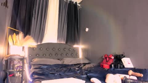 Yurie online show from February 14, 7:17 am