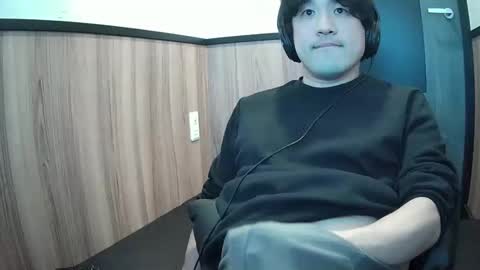 Snapshot of yuta2231 chatting on March 11, 1:44 am Yuta online show from March 11, 1:44 am
